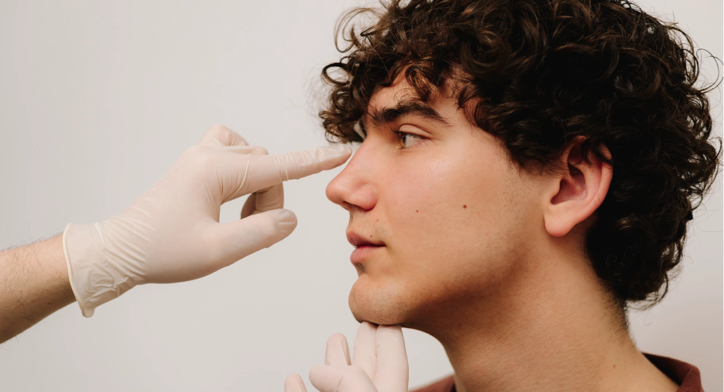 consultation on the nose and face